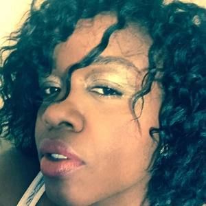 Meet your Posher, Alisha